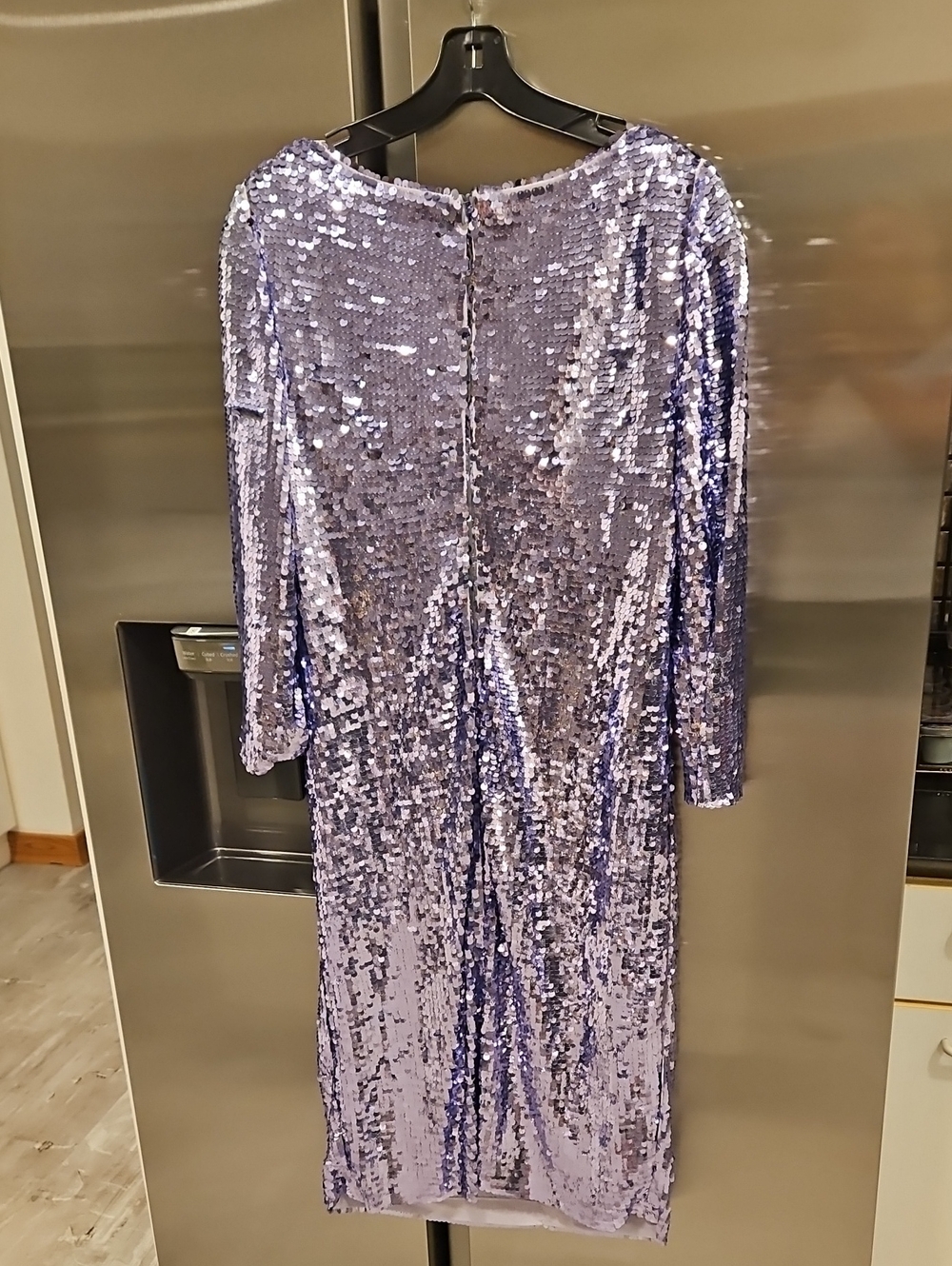 💕ST. JOHN Sequin Sheath Dress Lilac Long Sleeve Cocktail Party Evening 12 NWOT - Picture 7 of 14